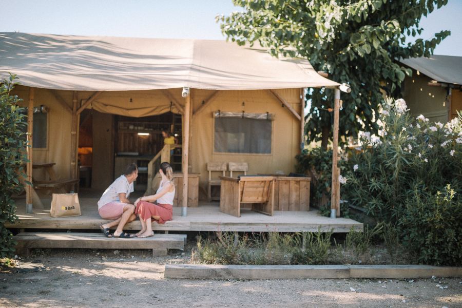 1Camping_Riu_Exterior_Glamping_Loft_Plus_Glamping_Costa_Brava.jpg