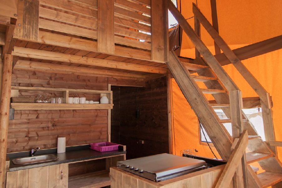 5 Camping Riu escalera Glamping en la Naturaleza-Loft