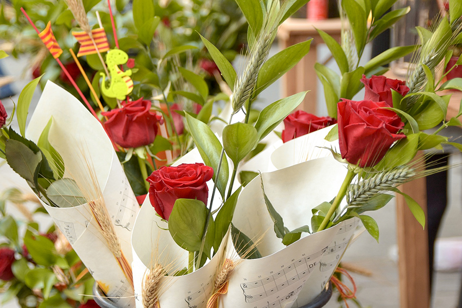 roses in the street for sant jordi 