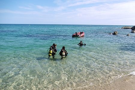 Camping Cala Gogo buceo en la Costa Brava