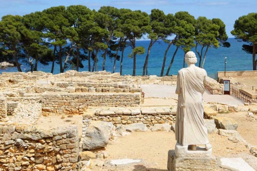 Ruinas Romanas en Empúrias cerca del camping Riu