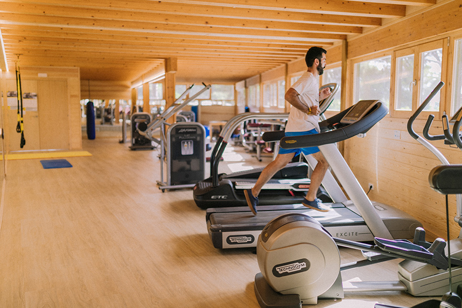 Fitness room at Sènia Campsites