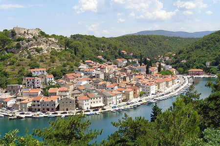 Ruinas castillo Croacia