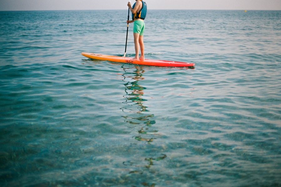 Paddle Surf to rent in front of the campsite in Pineda de Mar